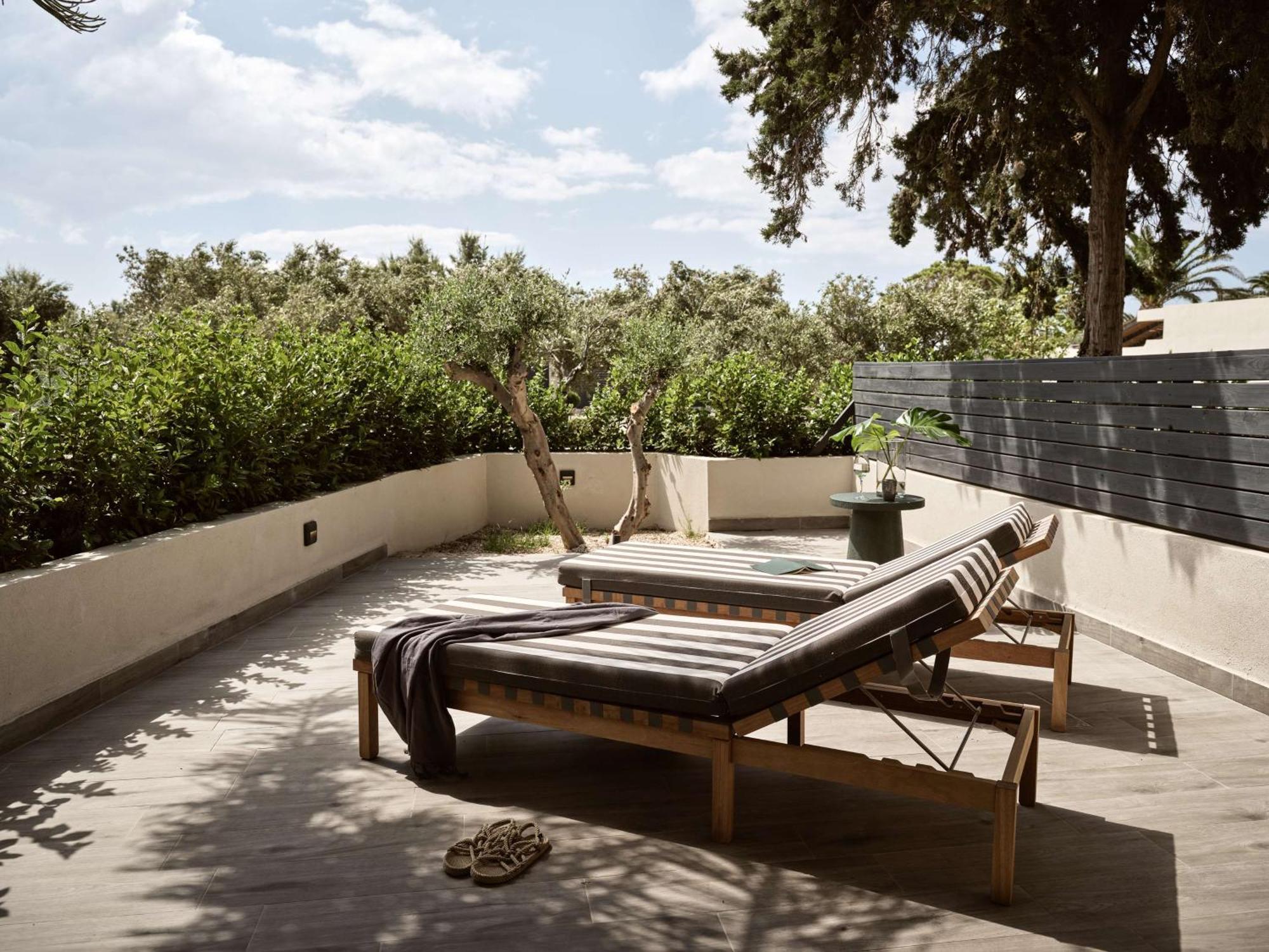 Numo Ierapetra Beach Resort Crete, Adults Only, Curio Collection Hilton Экстерьер фото
