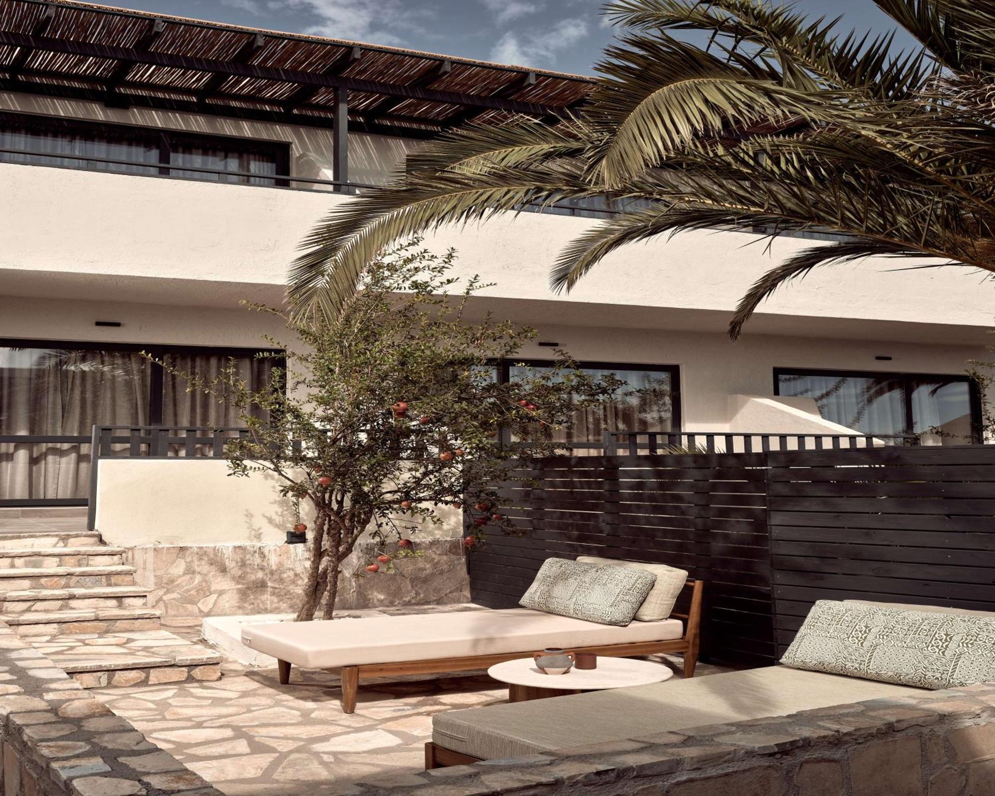 Numo Ierapetra Beach Resort Crete, Adults Only, Curio Collection Hilton Экстерьер фото